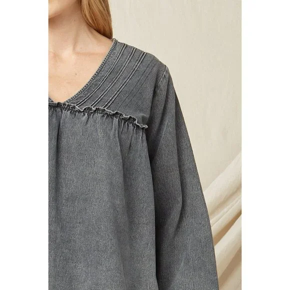 Entro Ruffled V-Neck Top, Black - Picture 5 of 6